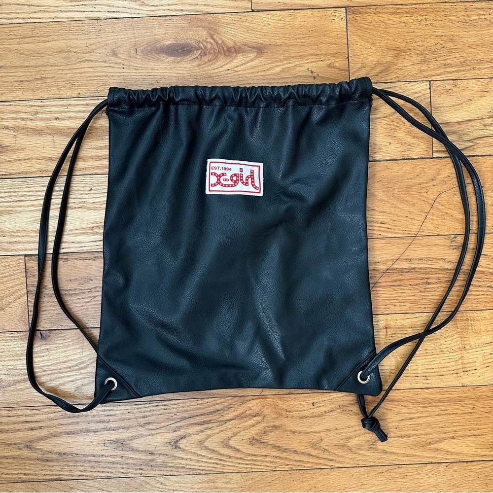 X-GIRL drawstring backpack - Picture 2 of 3
